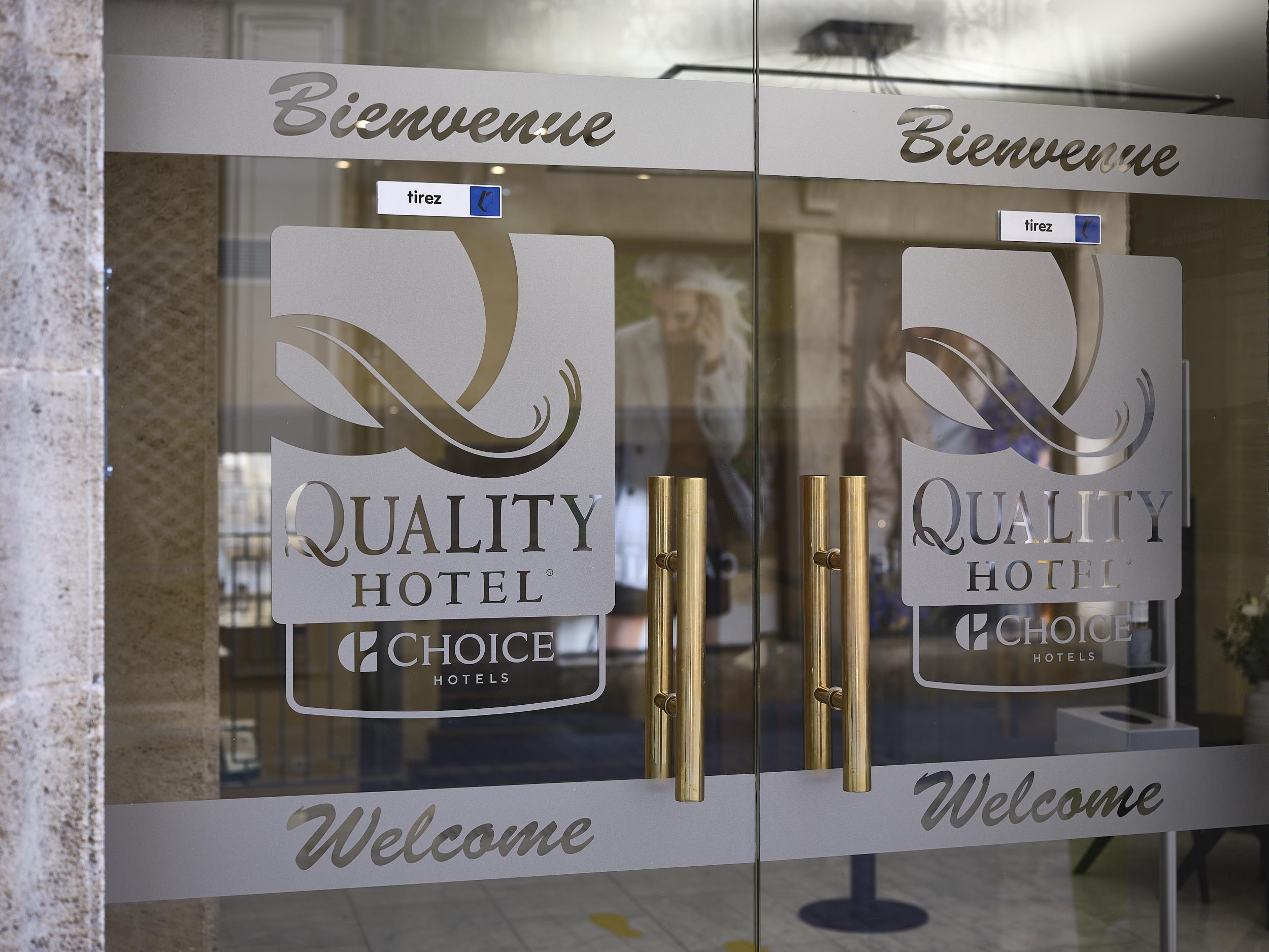 Quality Hotel Bordeaux Centre Esterno foto